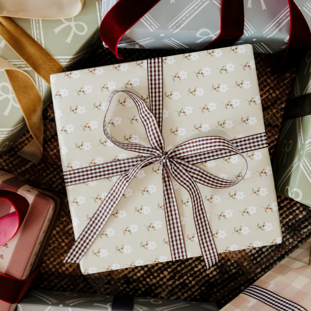 Neutral Tiny Flowers Gift Wrapping Paper