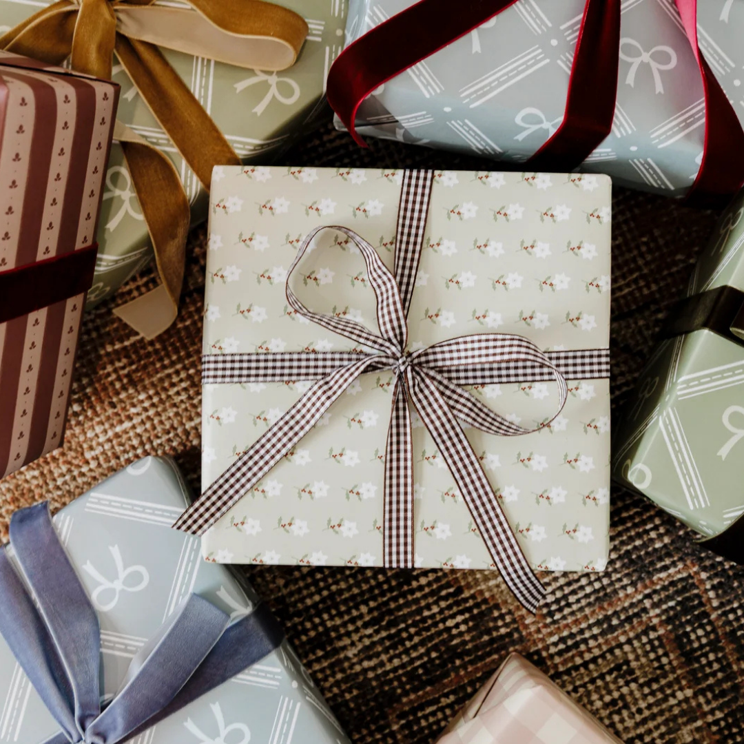 Neutral Tiny Flowers Gift Wrapping Paper